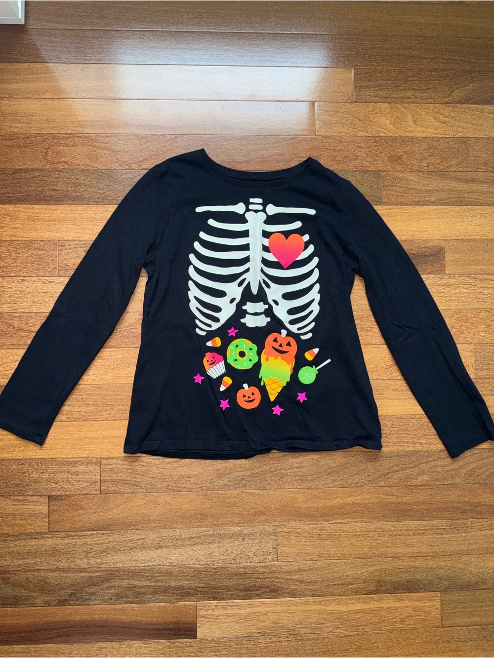 The Children's Place Black Long-Sleeve Skeleton Tee with Neon Treats in Belly